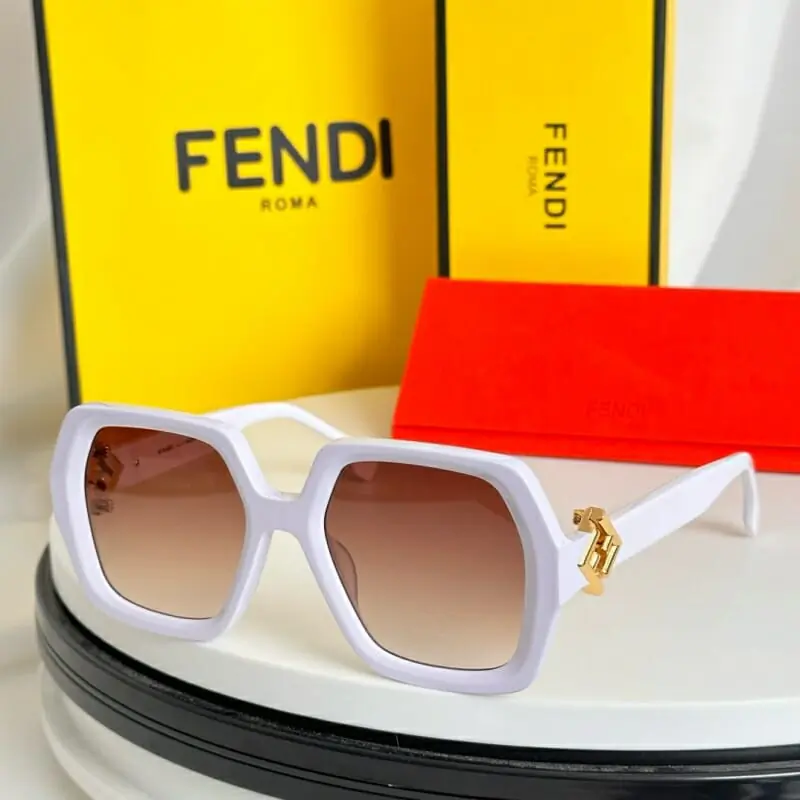 fendi aaa qualite lunettes de soleil s_123351a